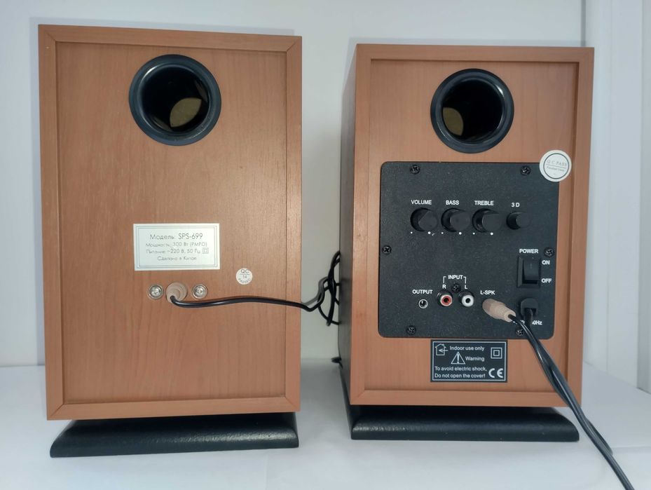 Колонки SPS . Мощьность 300 Вт