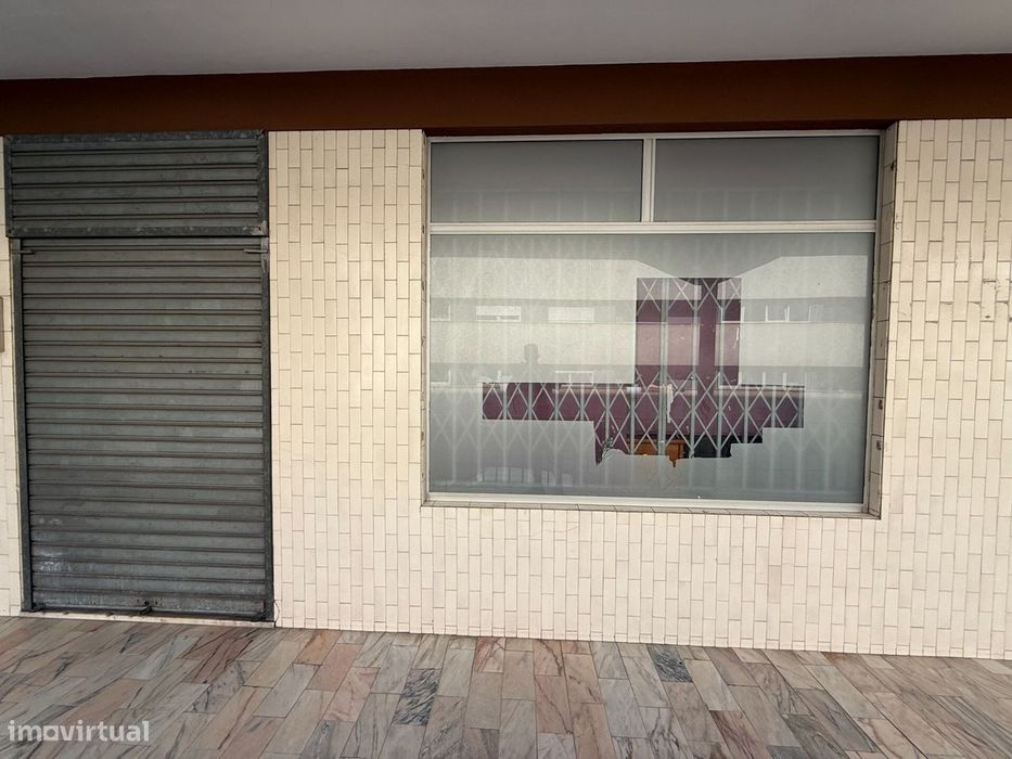 Loja para Venda no Centro de Guimarães
