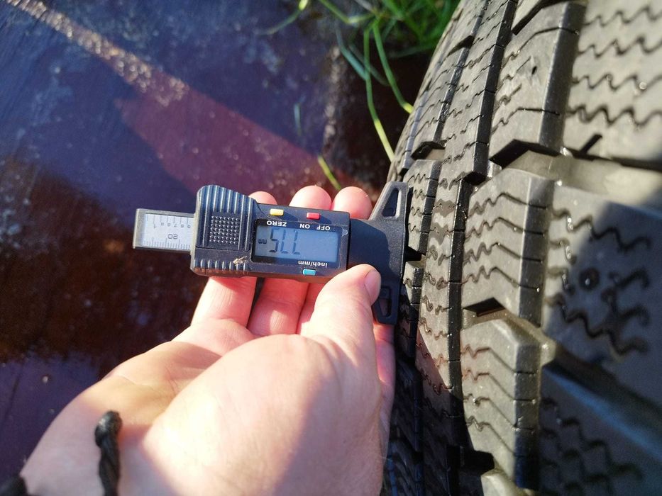 Komplet kół Mercedes Felgi KBA 47040 ET56 Discoverer R18 255/55