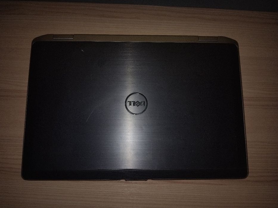 Laptop Dell ładowarka gratis