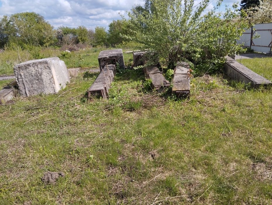 Бітоні стовби,бітоні упори