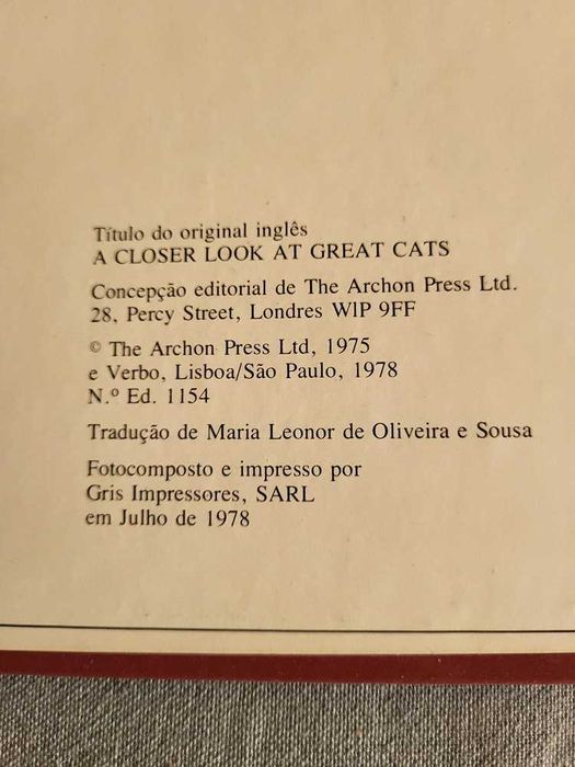 Livro Coleção Ver & Saber "Os Grandes Felinos"