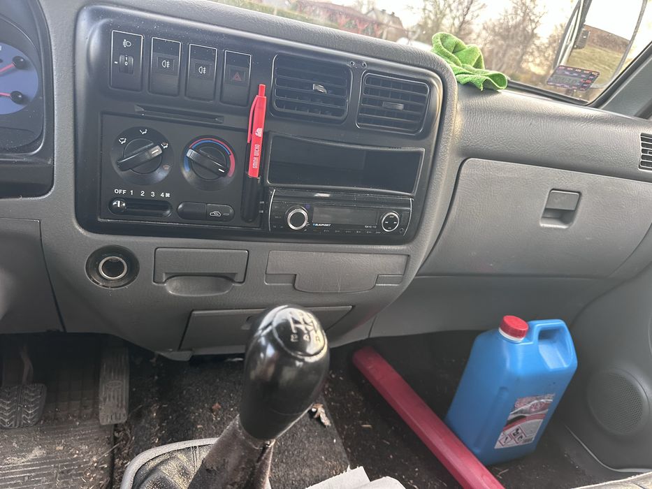 Kia k2500 most do naprawy