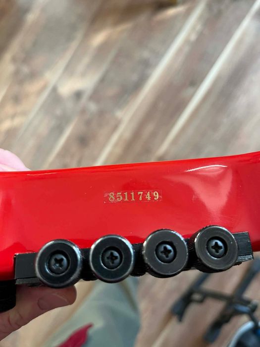 Gitara basowa Hohner B2