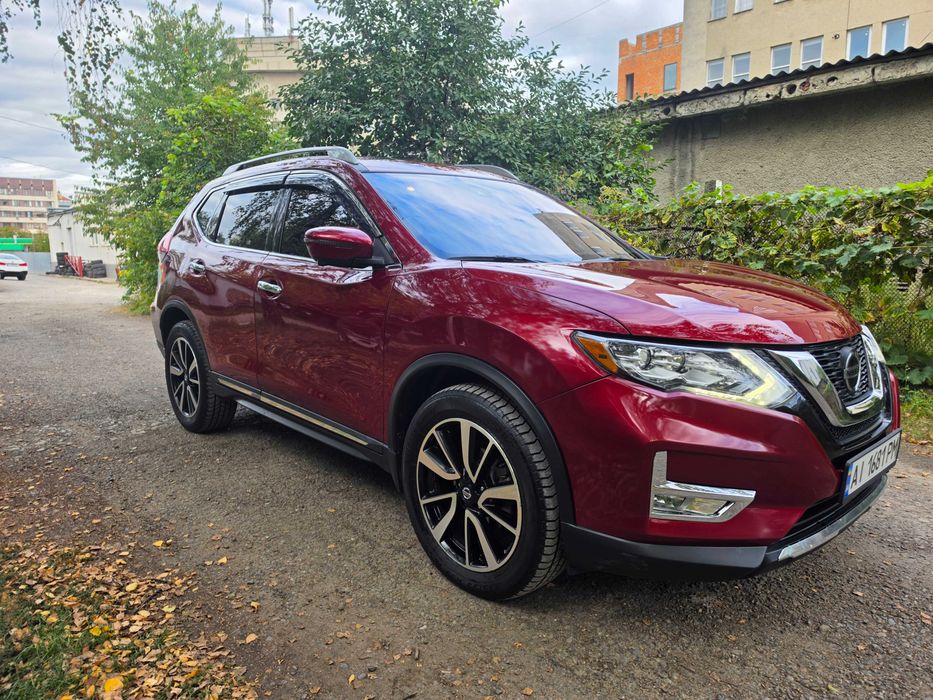 Продам Nissan Rogue