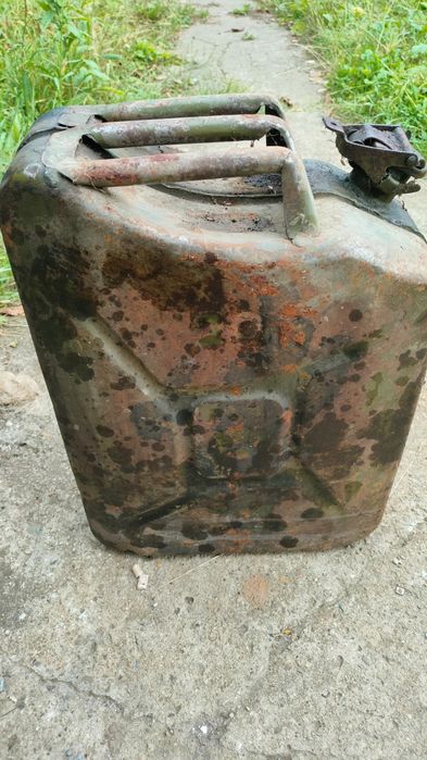 Kanister 20L stary wojskowy, do kolekcji lub użytku, PRL
