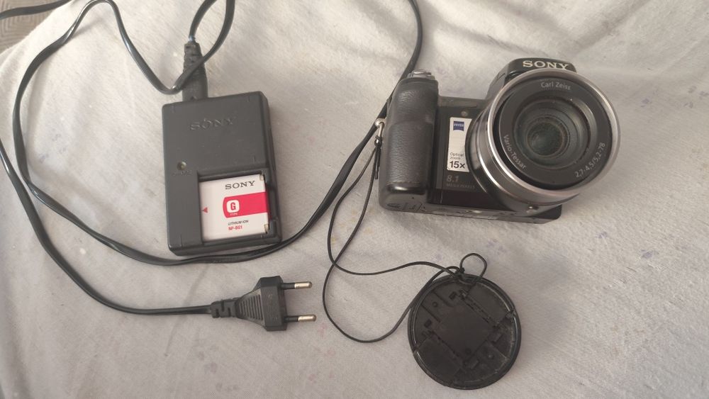Câmera fotográfica Sony dsc-h7