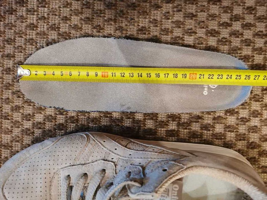 Asics Onitsuka Tiger D701L 41 5 1 350 .