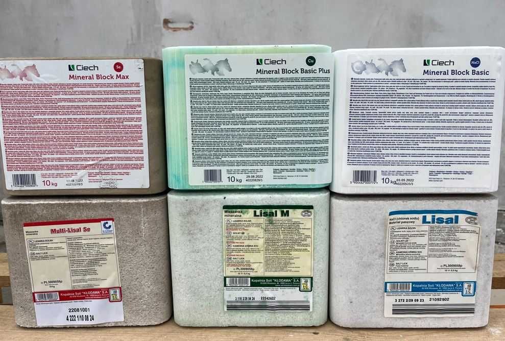 Lizawki solne dla zwierząt z mikroelementami
