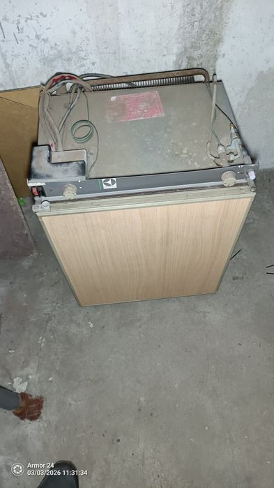 Lodówka do przyczepy kempingowej