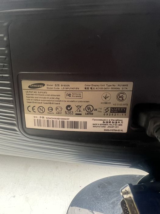 Монітор Samsung syncmaster b1930