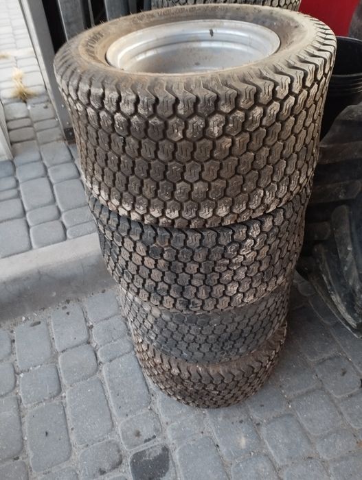 Opony do kosiarek z felgami i bez