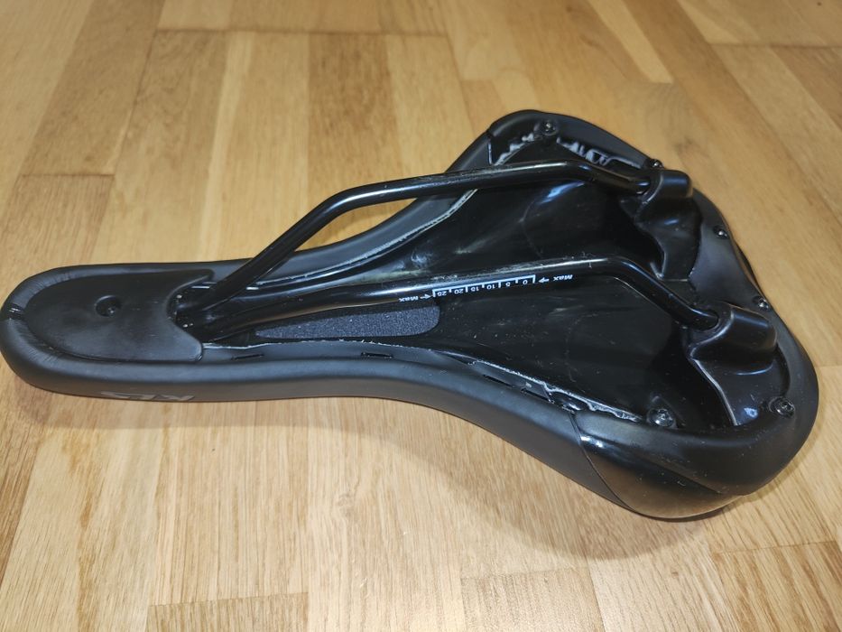 Siodełko MTB Kellys KLS Crossline jak NOWE stan idealny