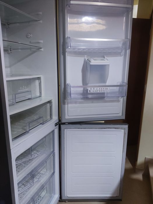 Frigorífico p/peças ou reparação