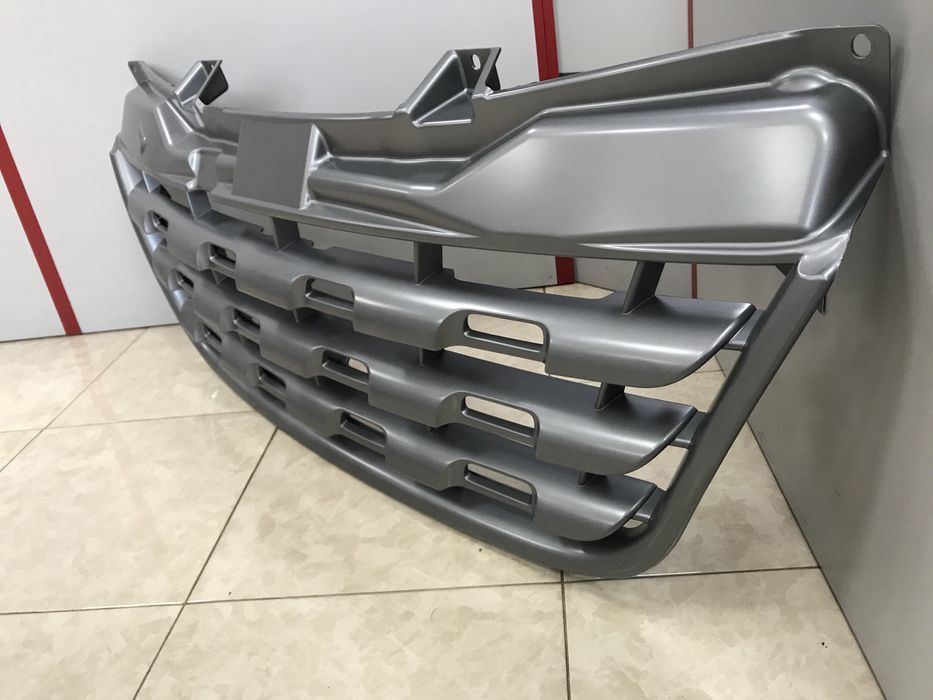Решітка радатора рено мастер 3 renault master 3 2010р-