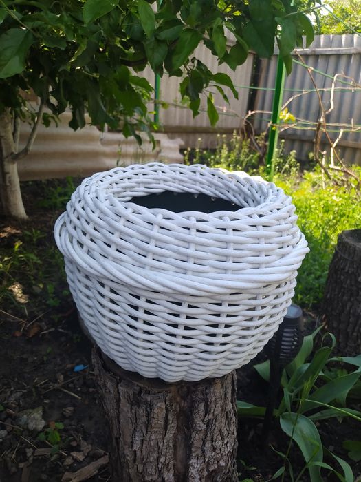 Кашпо з ротангу своїми руками