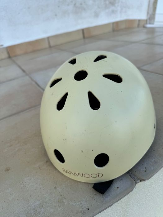 Banwood Kids Helmet – Cream Color