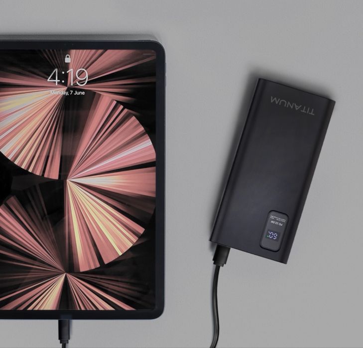 Повербанк TITANUM 728S 30000mAh 22.5W Black