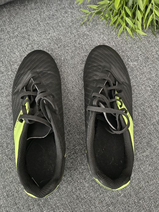 Kipsta buty korki r.38