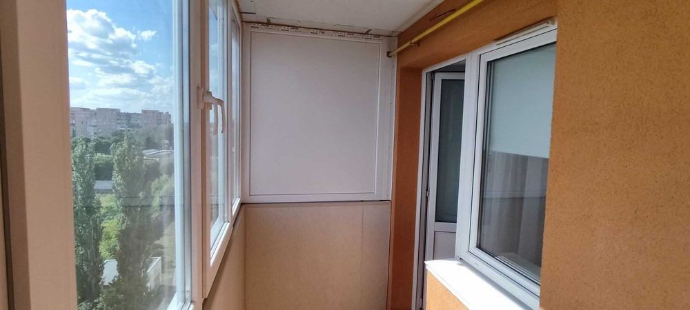 Є 2 Квартира в новобудові готова до заселення