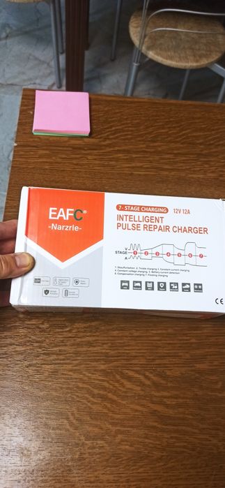 Продам зарядний пристрій