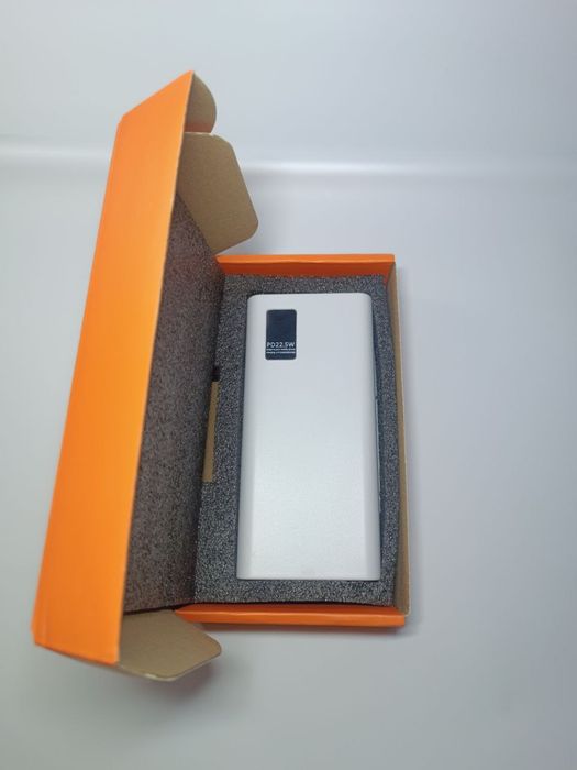 Повербанк Hinne 20000 мАг з дисплеєм PD22.5W