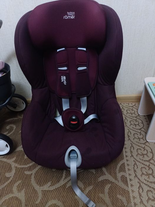 Дитяче Автокрісло britax romer. 9 місяців - 4 роки.  9-18кг