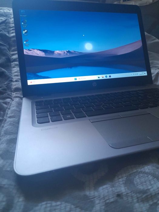 Portátil HP 745 G3