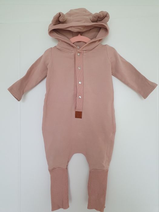 Kombinezon uchaty Zezuzulla przydymiony róż 74