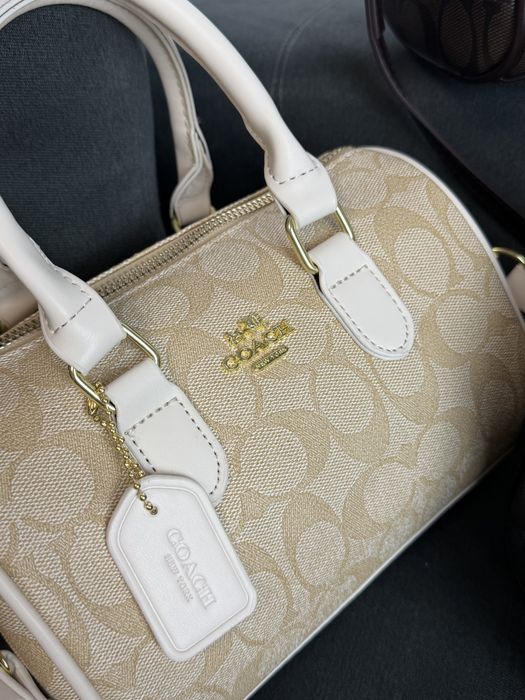 Сумка Coach Mini Rowan