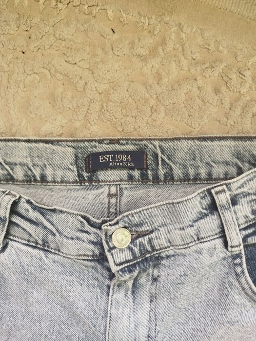 Джинси baggy jeans