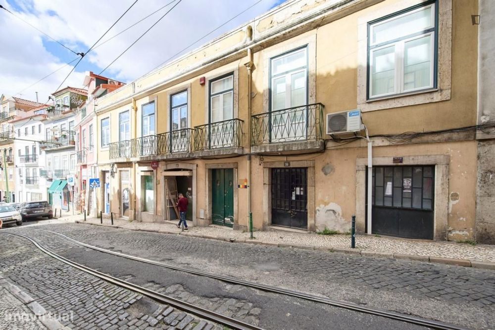 Quarto - localizado em Graça Lisbon