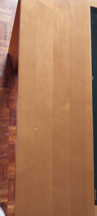 Mesa de casa de jantar extensível em nogueira