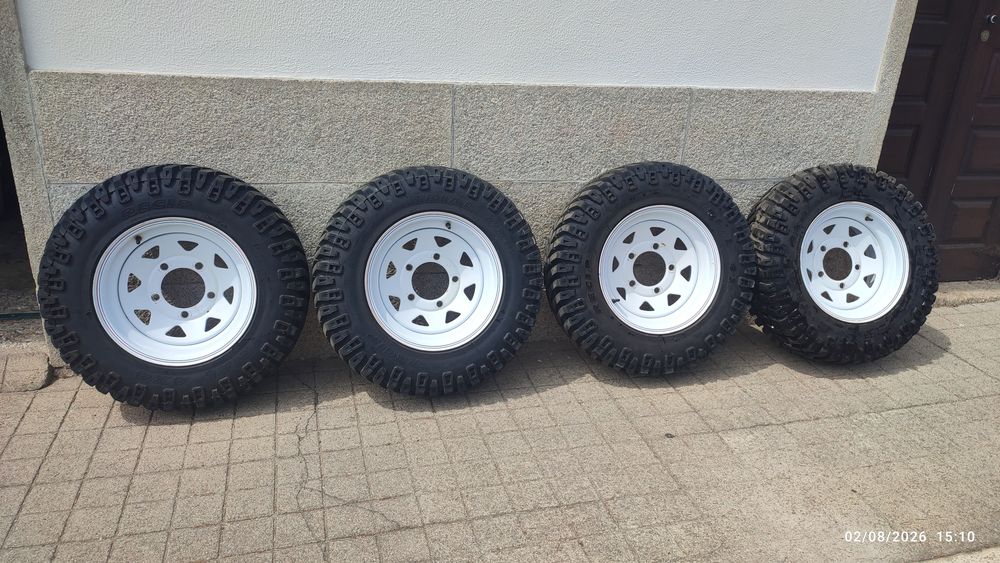 Jantes 4x4 com pneus Recip Trial – Jeep