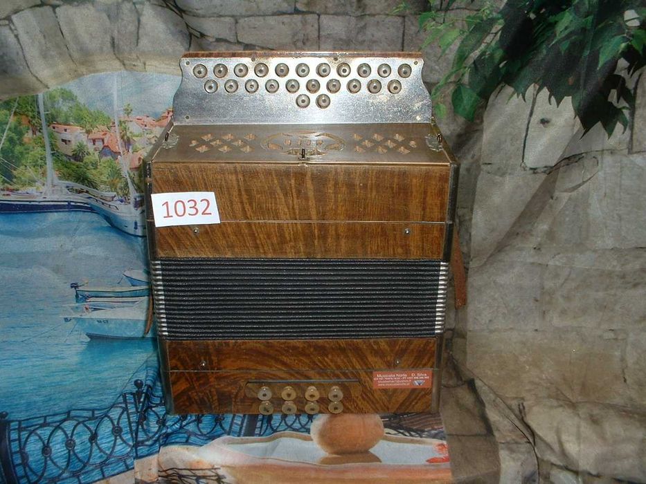 Concertina Avenda N .1032