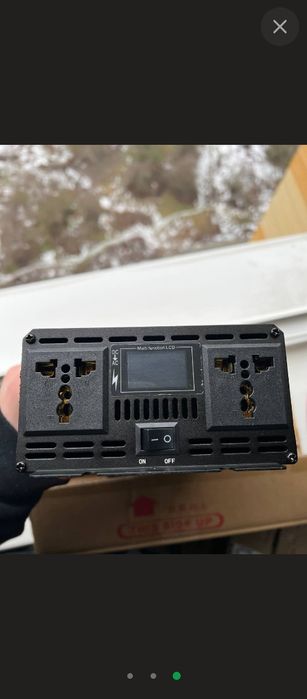 Інвертор автомобільний 12V-220V 4000W перетворювач напруги чиста синус