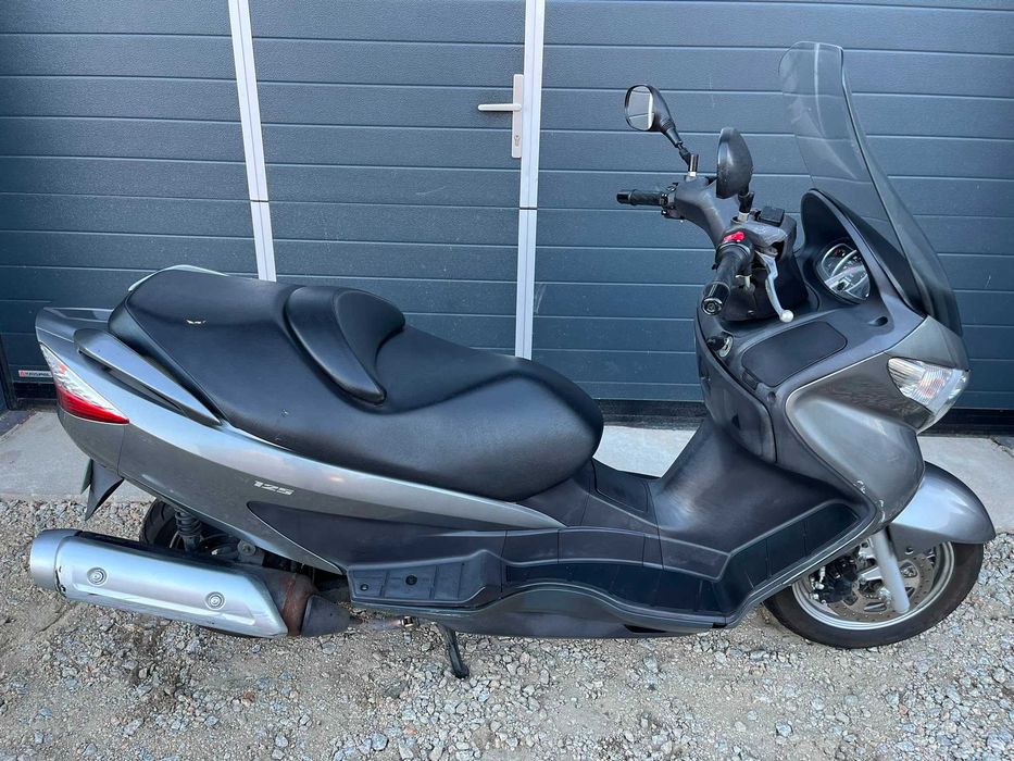 Suzuki UH 125 Burgman 07 rok