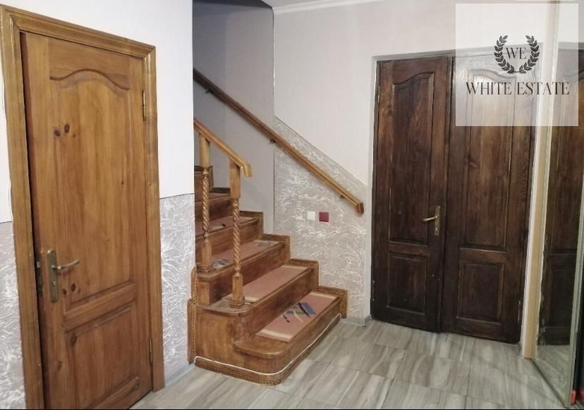Продаж будинку на вул. Микулинецькій
