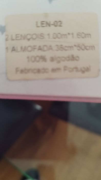 Lençóis de berço novos em caixa