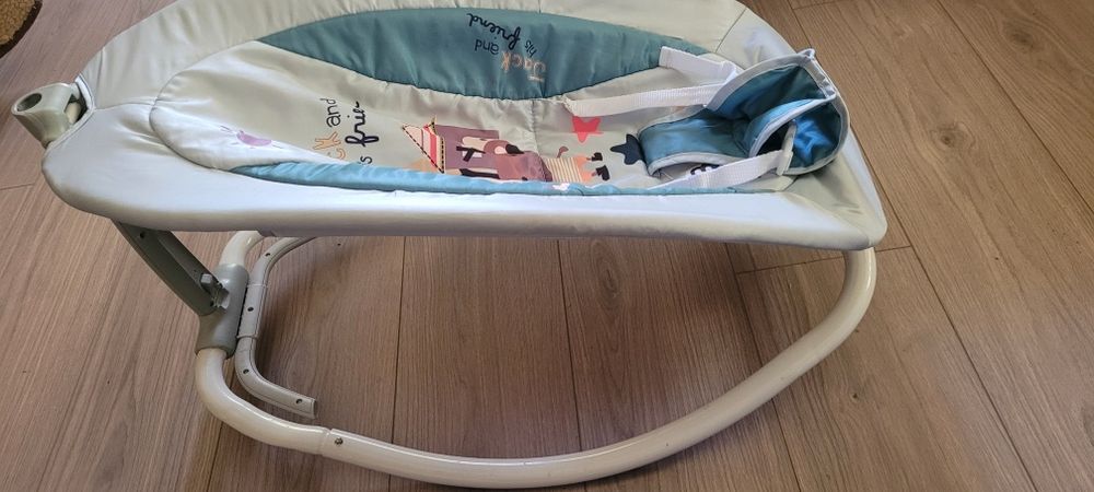 Крісло шезлонг для немовляти