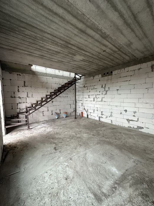 Таунхаус 58 м² + дворик 25 м² | Без комісії | Військбуд