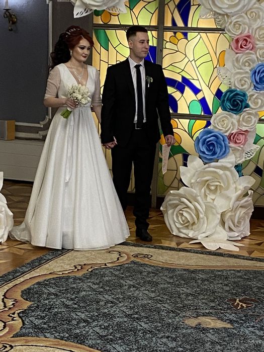 Свадебное платье