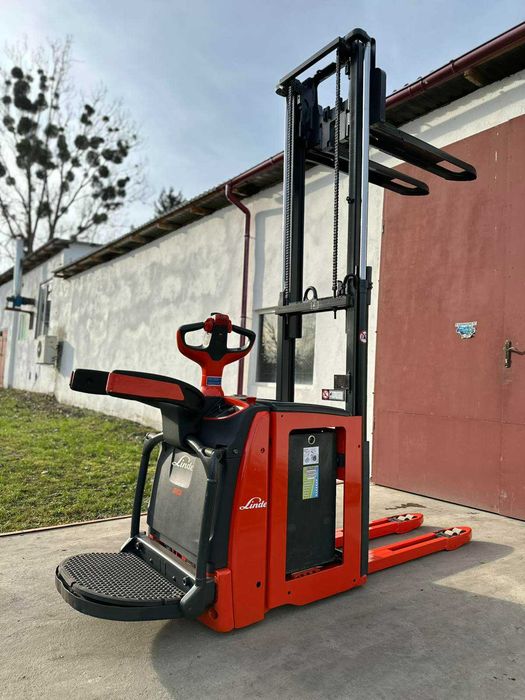 Штабелер електричний навантажувач 1326* Linde D10АР 1,2-2т 240 см 2020