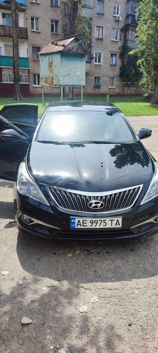 Продам Хундай Грандеур 2015г.вып.