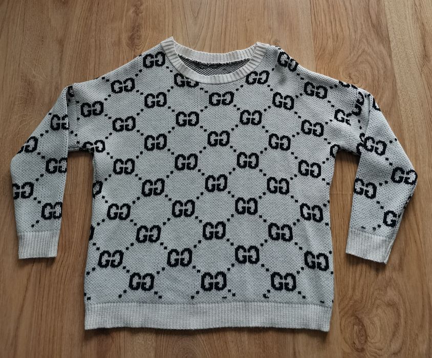 Sweter damski roz. uni