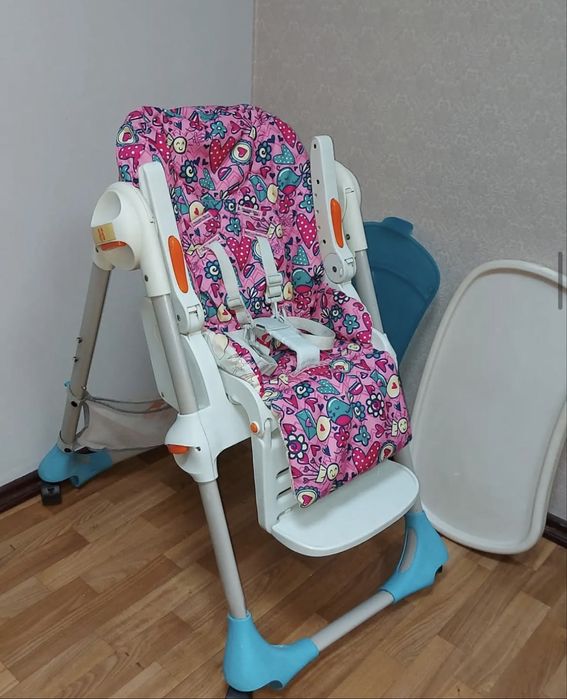 Столик для годування Chicco