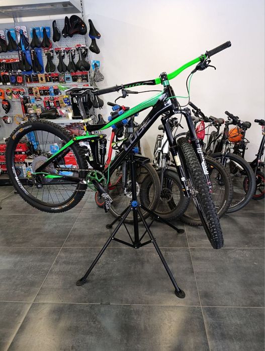 Стійка для велосипеда Bike Repair Stand з полицею, чорний (RS-100)
