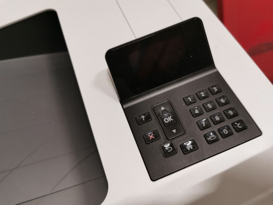 Drukarka HP M552 laserowa kolorowa dobry stan