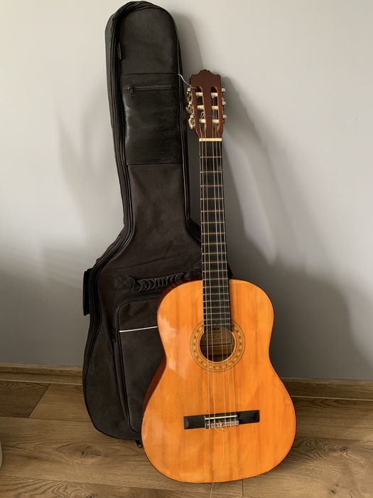 Gitara Hohner MC - 05 plus pokrowiec