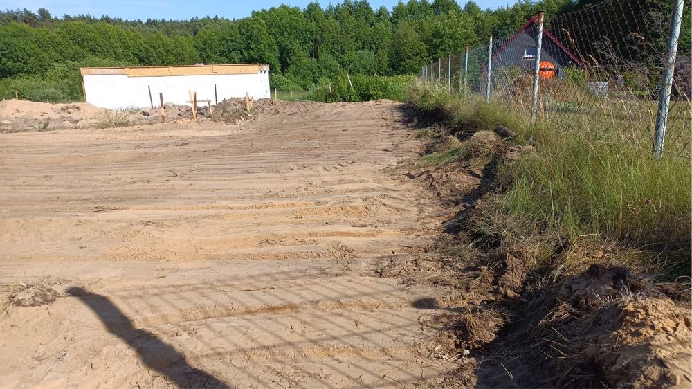 Usługi koparko ładowarka i mini koparką- różne